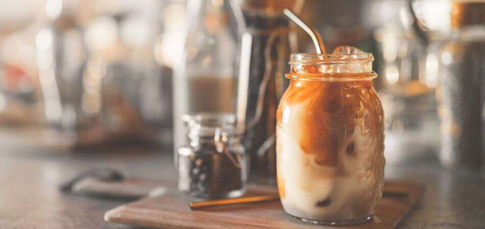 How To Make At Home Iced Coffee: Quick Easy Recipe