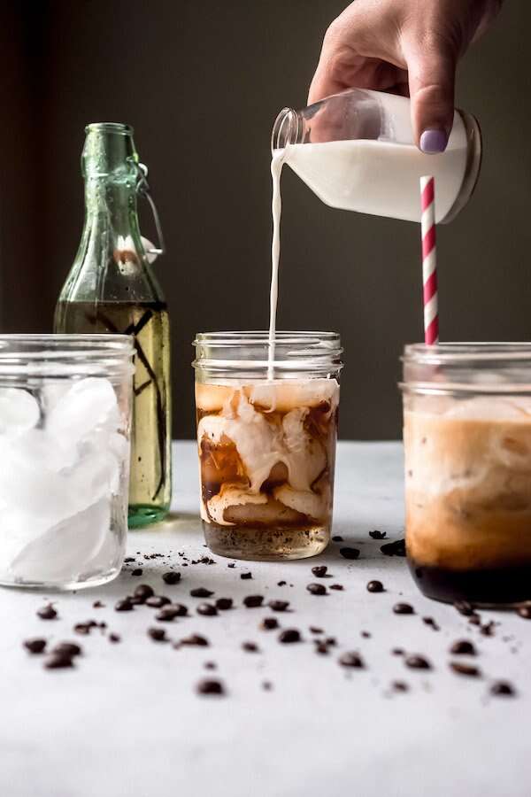 How To Make Vanilla Syrup For Iced Coffee: Simple Recipe