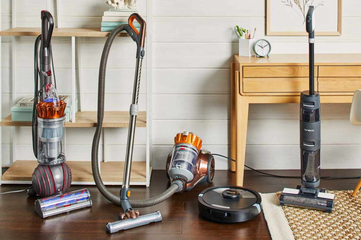 What Is A Great Vacuum Cleaner: Top Buying Guide