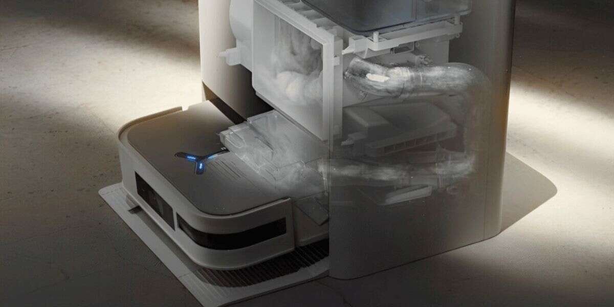How Do You Empty A Robot Vacuum Cleaner