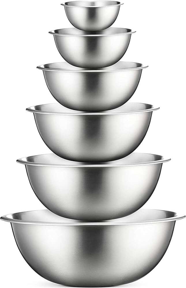 Are Metal Mixing Bowls Microwave Safe: Safe Kitchen Tips