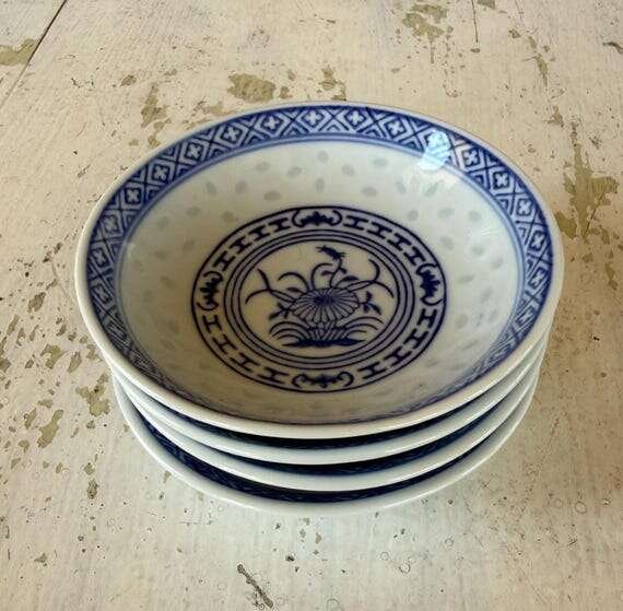 What Are Small Sauce Bowls Called